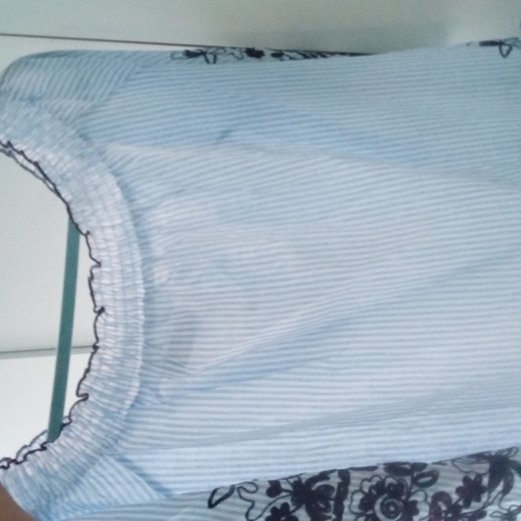 Women's plus size blouse - Picture 1 of 3